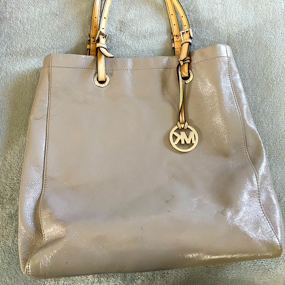 Michael Kors Shoulder Bag - Picture 1 of 5